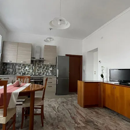 Hospitality And Comfort In Rome: E&e Appartement Rome